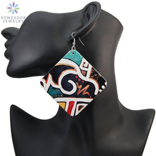 Load image into Gallery viewer, Wooden Diamond Drop Tribal Bohemian Earrings